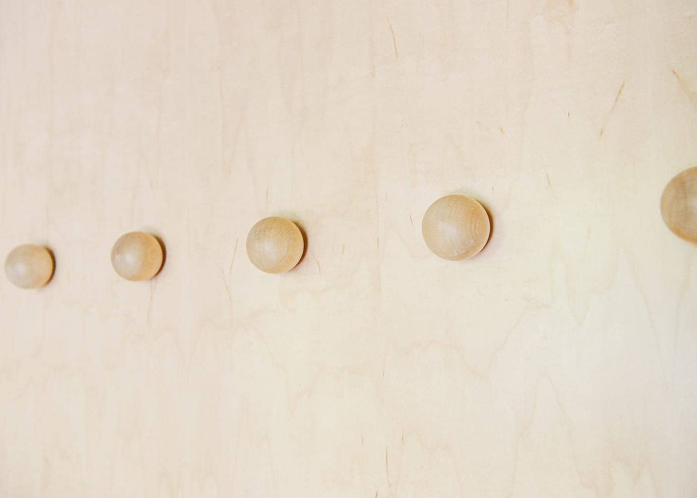 Wooden Round Wall Hooks